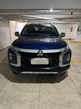 MITSUBISHI L200 TRITON 2.4 16V TURBO DIESEL SPORT HPE-S CD 4P 4X4 AUTOMÁTICO